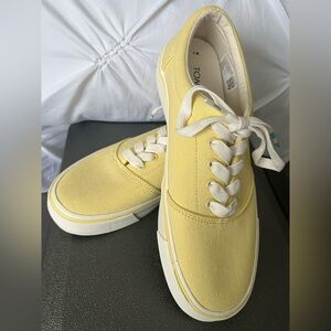 TOMS Fenix Sneaker - Women's Size 7W Pastel Yellow